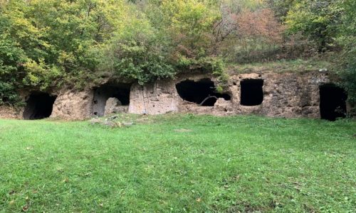 From Scotland to Slovakia: cave dwellings and community heritage